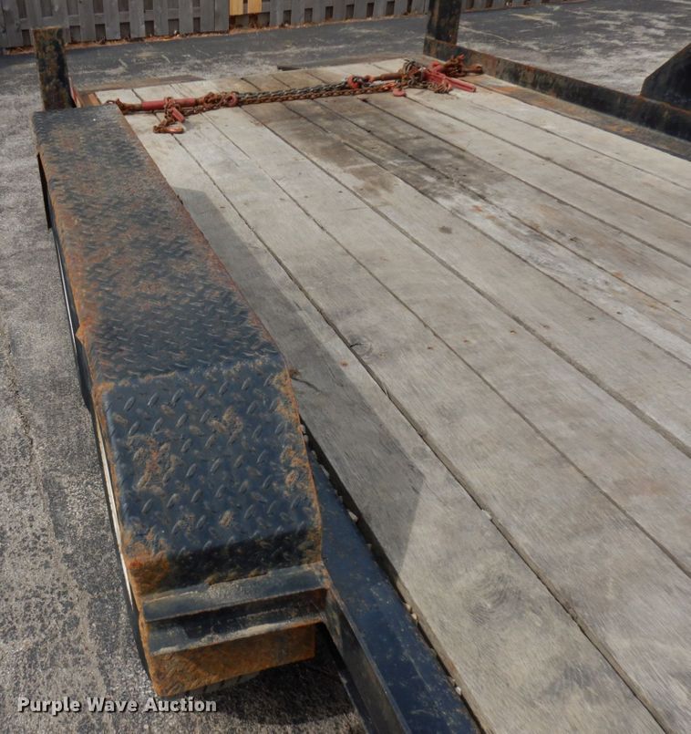 image for item HR9029 2016 Lucon tilt deck equipment trailer