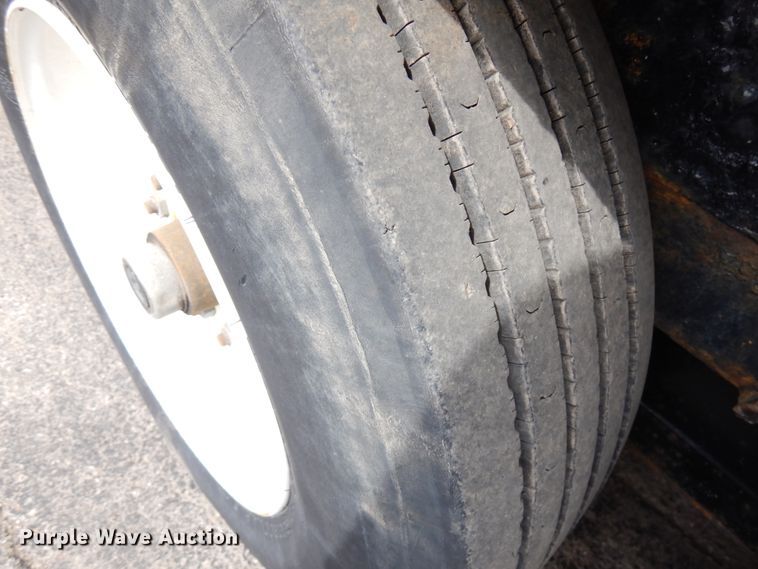 image for item HR9029 2016 Lucon tilt deck equipment trailer