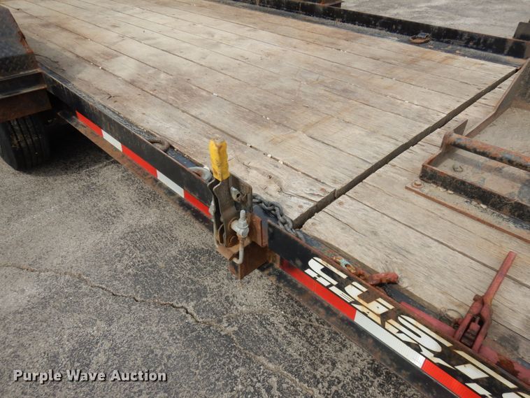 image for item HR9030 2016 Lucon tilt deck equipment trailer