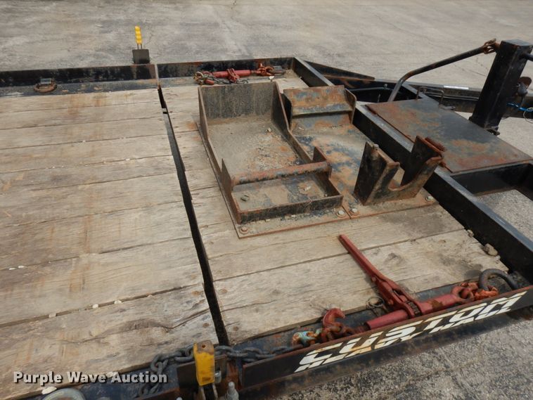 image for item HR9030 2016 Lucon tilt deck equipment trailer