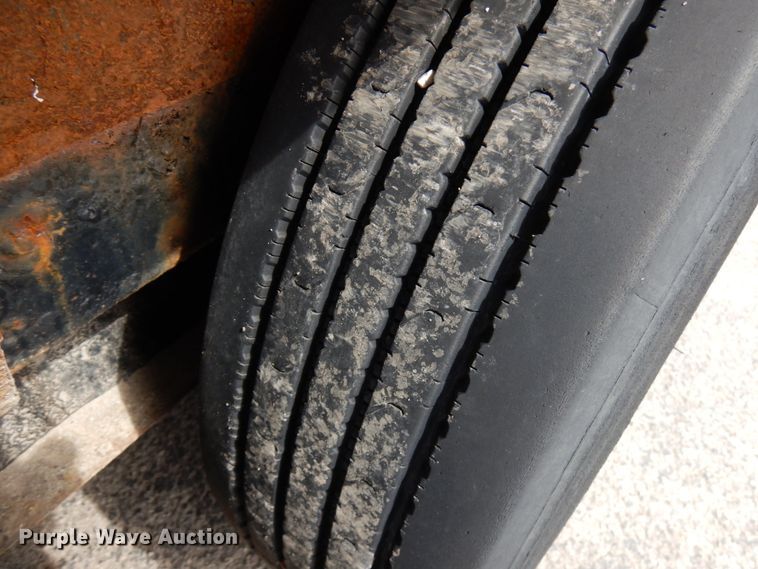 image for item HR9030 2016 Lucon tilt deck equipment trailer