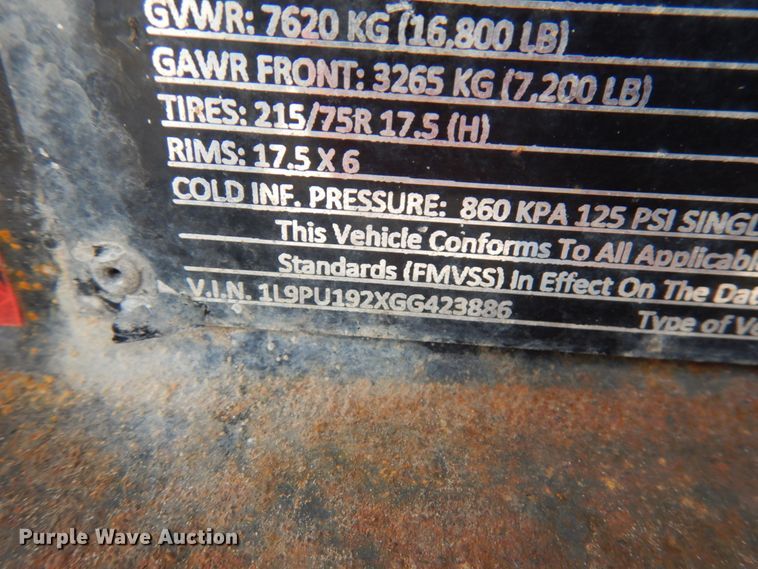 image for item HR9030 2016 Lucon tilt deck equipment trailer