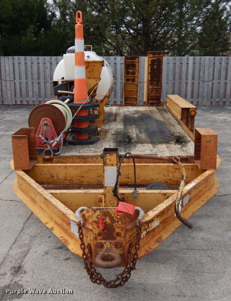 image for item HR9031 2008 Belshe T16 equipment trailer