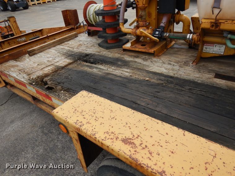 image for item HR9031 2008 Belshe T16 equipment trailer