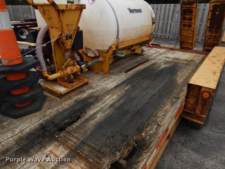 image for item HR9031 2008 Belshe T16 equipment trailer