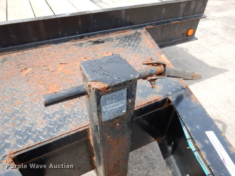 image for item HR9032 2015 Lucon tilt deck equipment trailer