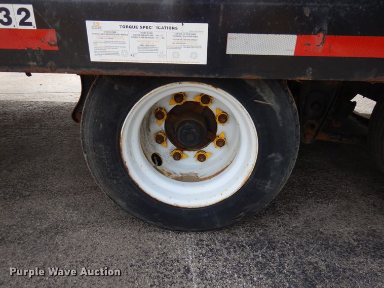 image for item HR9032 2015 Lucon tilt deck equipment trailer