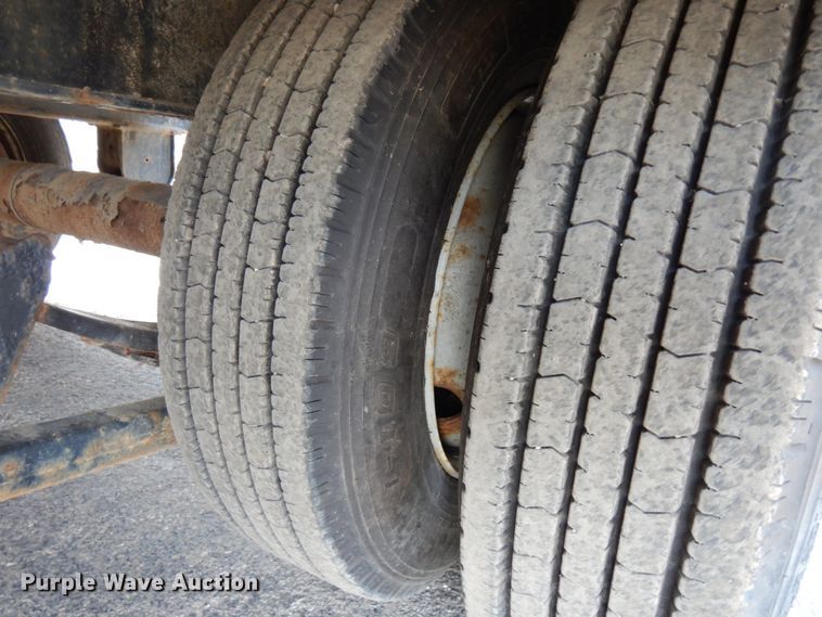 image for item HR9032 2015 Lucon tilt deck equipment trailer