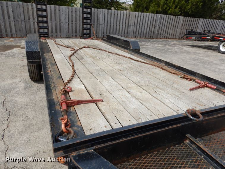 image for item HR9033 2017 Lucon equipment trailer