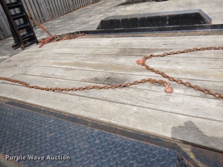 image for item HR9033 2017 Lucon equipment trailer