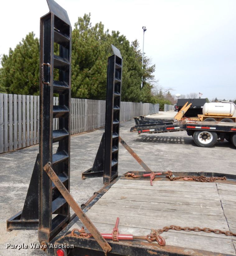 image for item HR9033 2017 Lucon equipment trailer