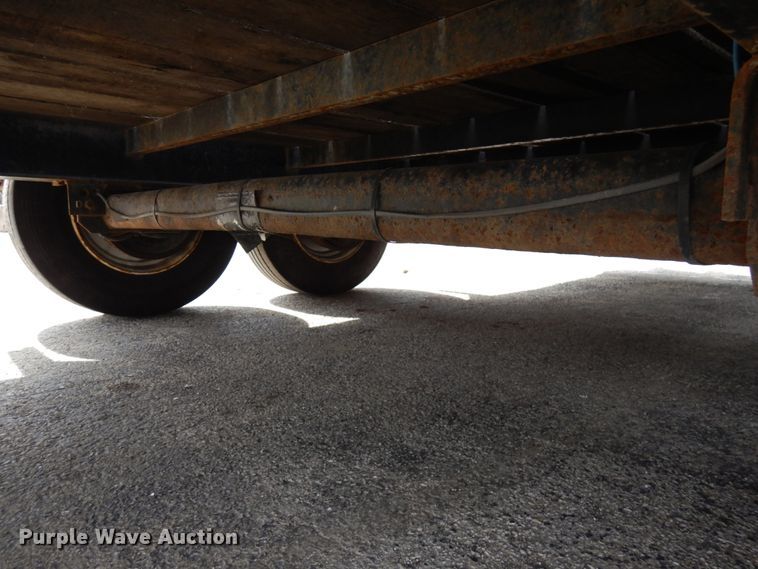 image for item HR9033 2017 Lucon equipment trailer