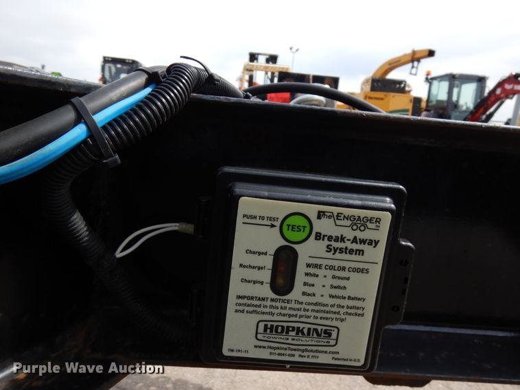 image for item HR9033 2017 Lucon equipment trailer