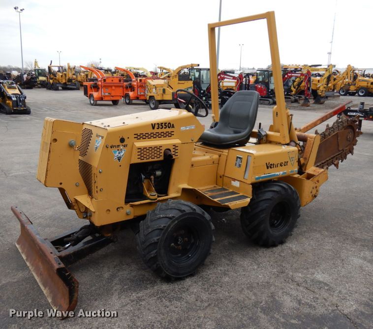 image for item HR9035 2000 Vermeer V3550A  trencher