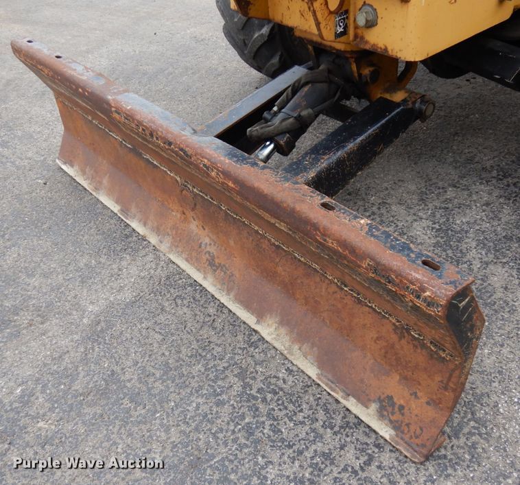 image for item HR9035 2000 Vermeer V3550A  trencher