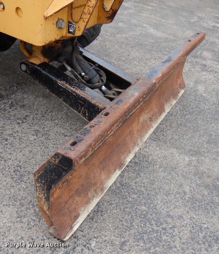 image for item HR9035 2000 Vermeer V3550A  trencher