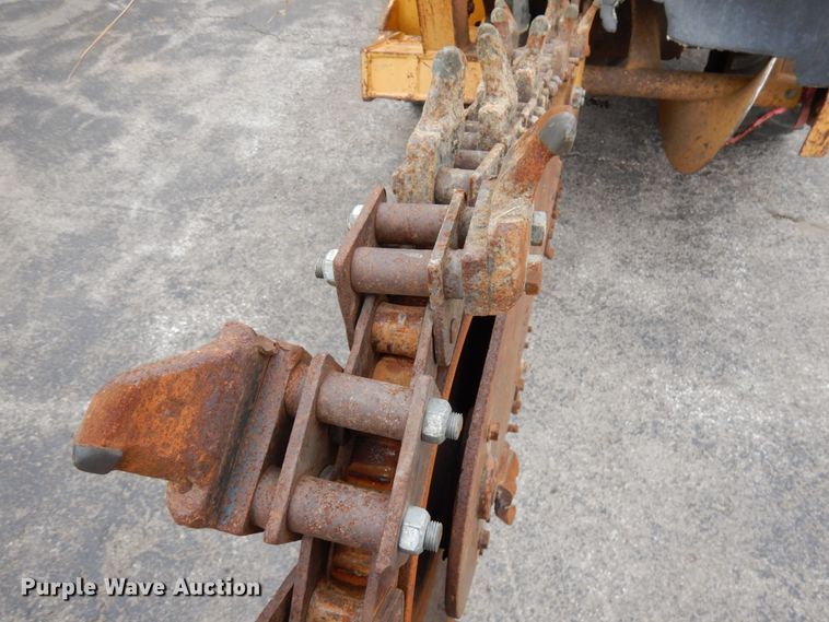image for item HR9035 2000 Vermeer V3550A  trencher