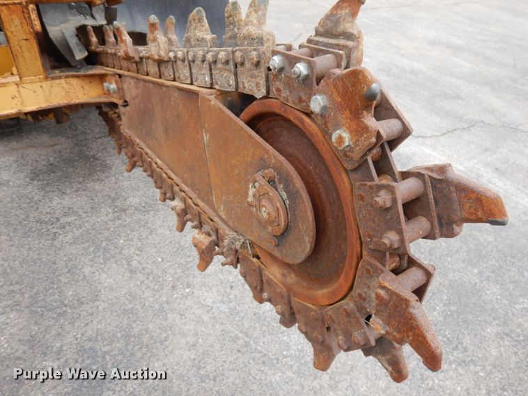 image for item HR9035 2000 Vermeer V3550A  trencher