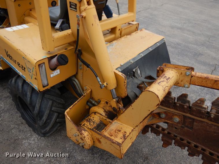 image for item HR9035 2000 Vermeer V3550A  trencher
