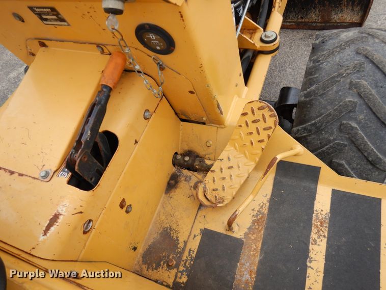 image for item HR9035 2000 Vermeer V3550A  trencher