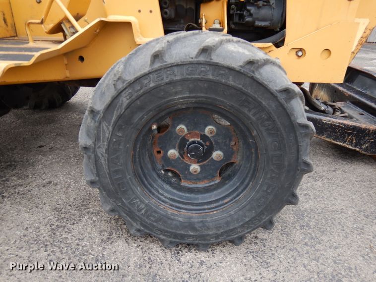 image for item HR9035 2000 Vermeer V3550A  trencher