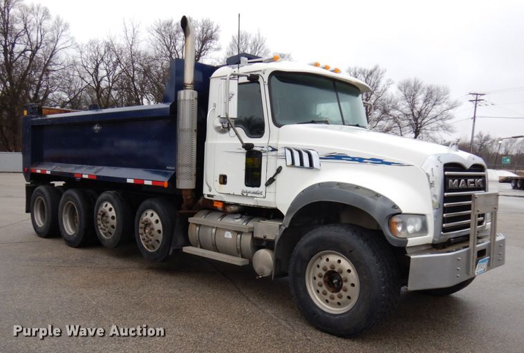 image for item HR9045 2007 Mack GU713  dump truck