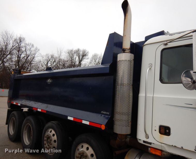 image for item HR9045 2007 Mack GU713  dump truck