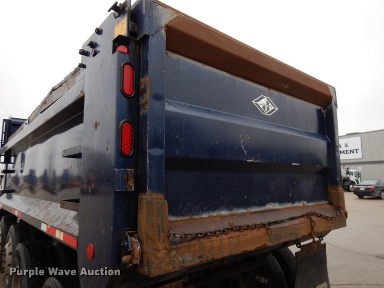 image for item HR9045 2007 Mack GU713  dump truck