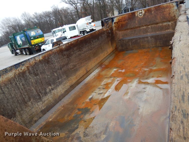 image for item HR9045 2007 Mack GU713  dump truck