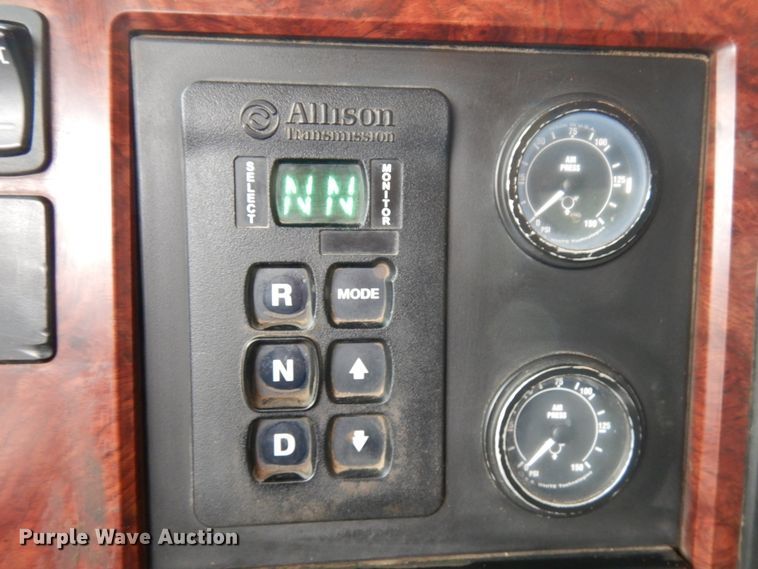 image for item HR9045 2007 Mack GU713  dump truck