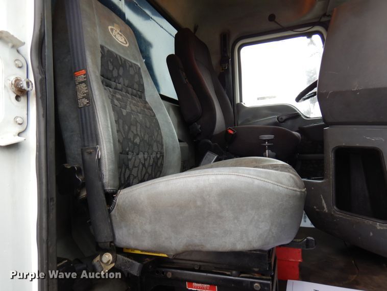 image for item HR9045 2007 Mack GU713  dump truck