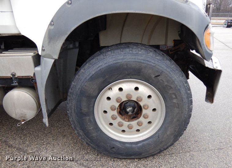 image for item HR9045 2007 Mack GU713  dump truck