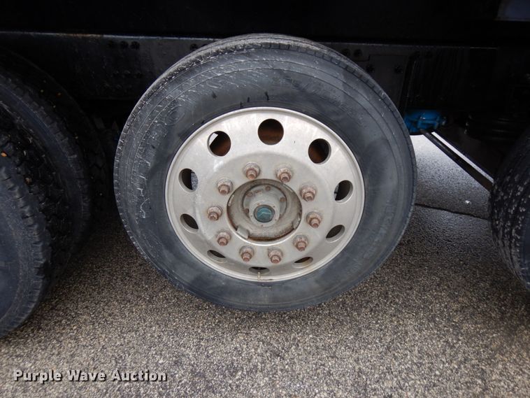 image for item HR9045 2007 Mack GU713  dump truck