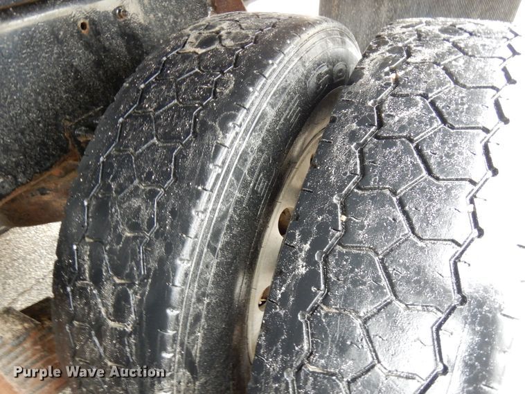 image for item HR9045 2007 Mack GU713  dump truck