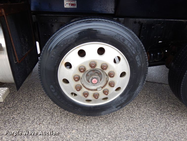 image for item HR9045 2007 Mack GU713  dump truck