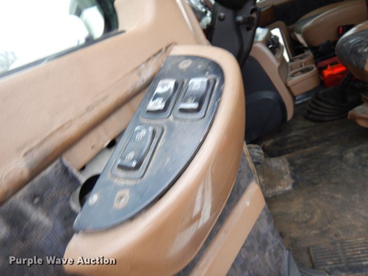 image for item HR9052 2004 Mack CV713  dump truck