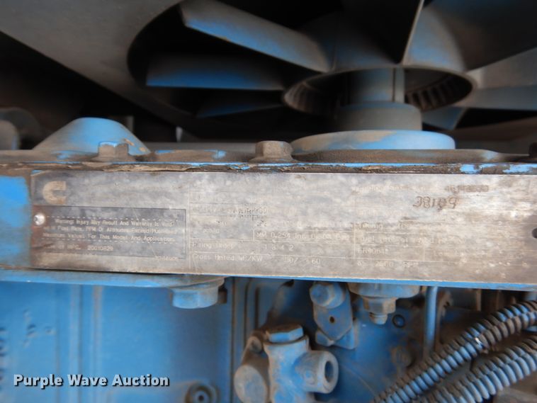 image for item HS9797 2002 Mack MR690S  water truck