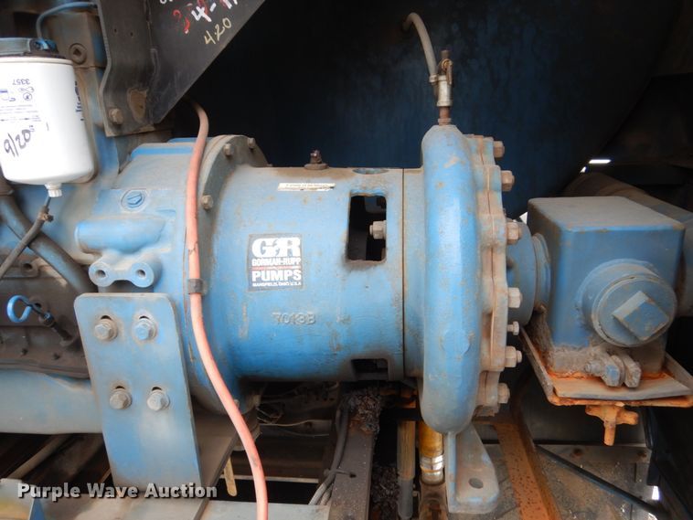 image for item HS9797 2002 Mack MR690S  water truck