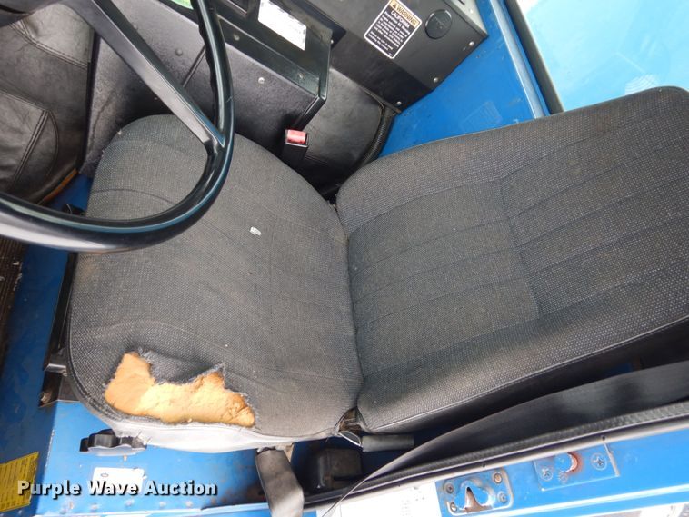 image for item HS9797 2002 Mack MR690S  water truck