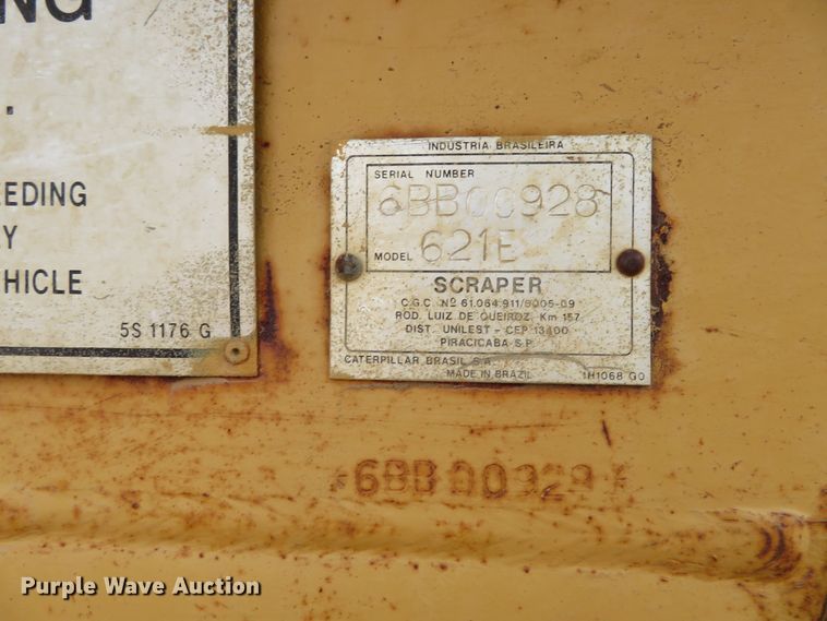 image for item HV9691 1988 Caterpillar 621E  conventional scraper