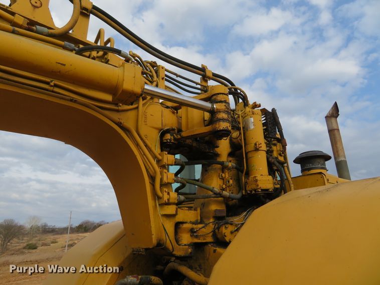 image for item HV9691 1988 Caterpillar 621E  conventional scraper