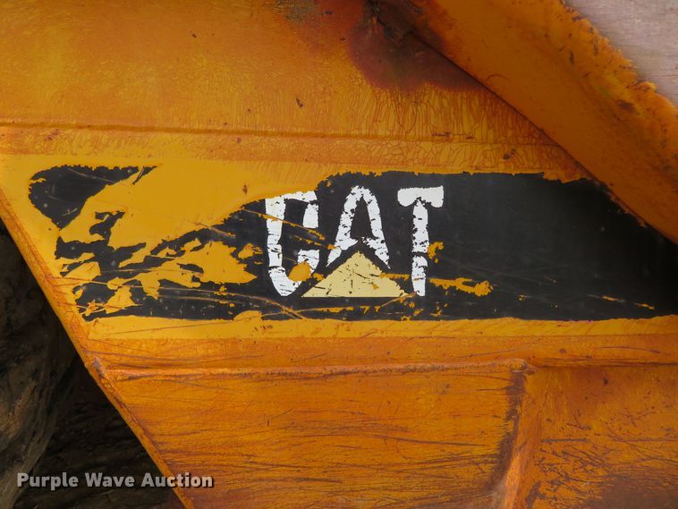 image for item HV9691 1988 Caterpillar 621E  conventional scraper