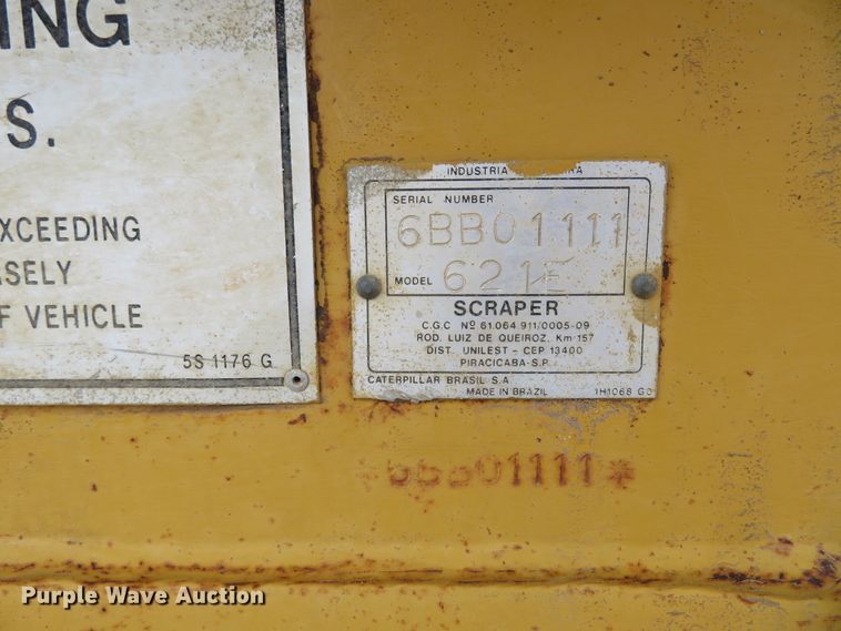 image for item HV9692 1989 Caterpillar 621E  conventional scraper