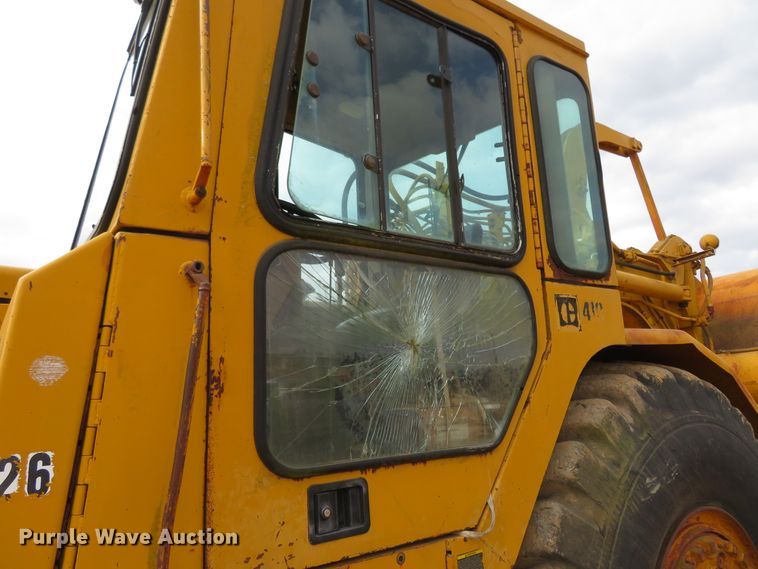 image for item HV9692 1989 Caterpillar 621E  conventional scraper