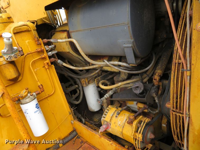 image for item HV9692 1989 Caterpillar 621E  conventional scraper