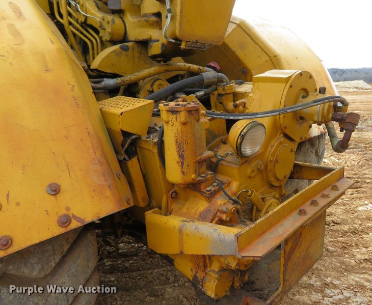 image for item HV9692 1989 Caterpillar 621E  conventional scraper