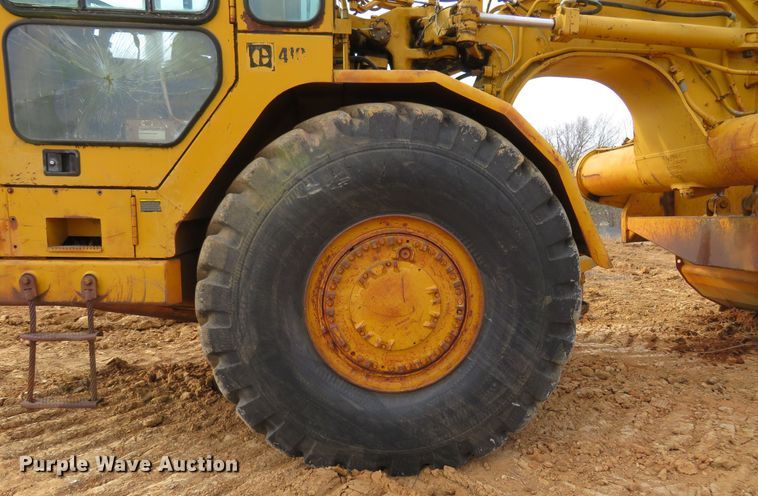 image for item HV9692 1989 Caterpillar 621E  conventional scraper