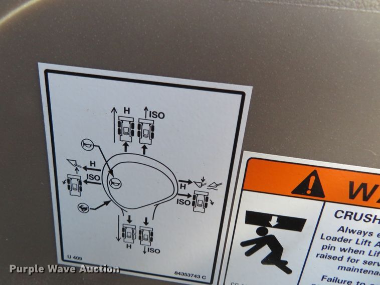 image for item HV9718 2015 Case SV280  skid steer loader