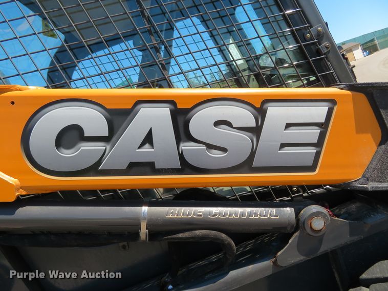 image for item HV9718 2015 Case SV280  skid steer loader