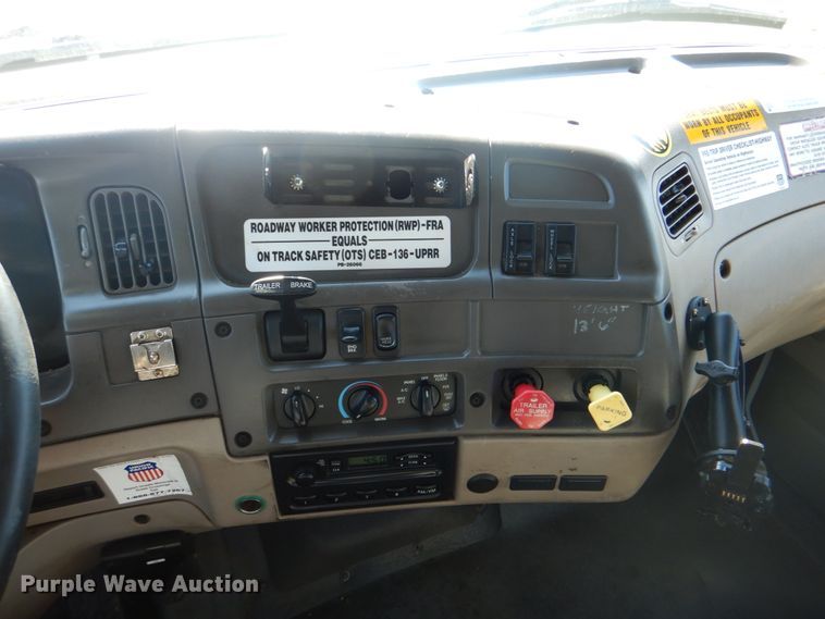 image for item HX9186 2006 Sterling L-Line  crane truck